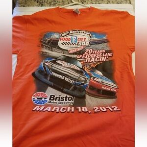 2012 Fruit of the Loom LOFTEEZ DOUBLE SIDE GRAPHIC PRINT T-shirt. Size LARGE.